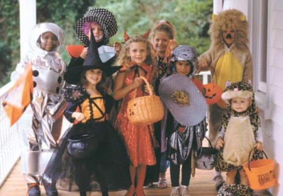 Halloween-ul se mută în curtea Şcolii 29 